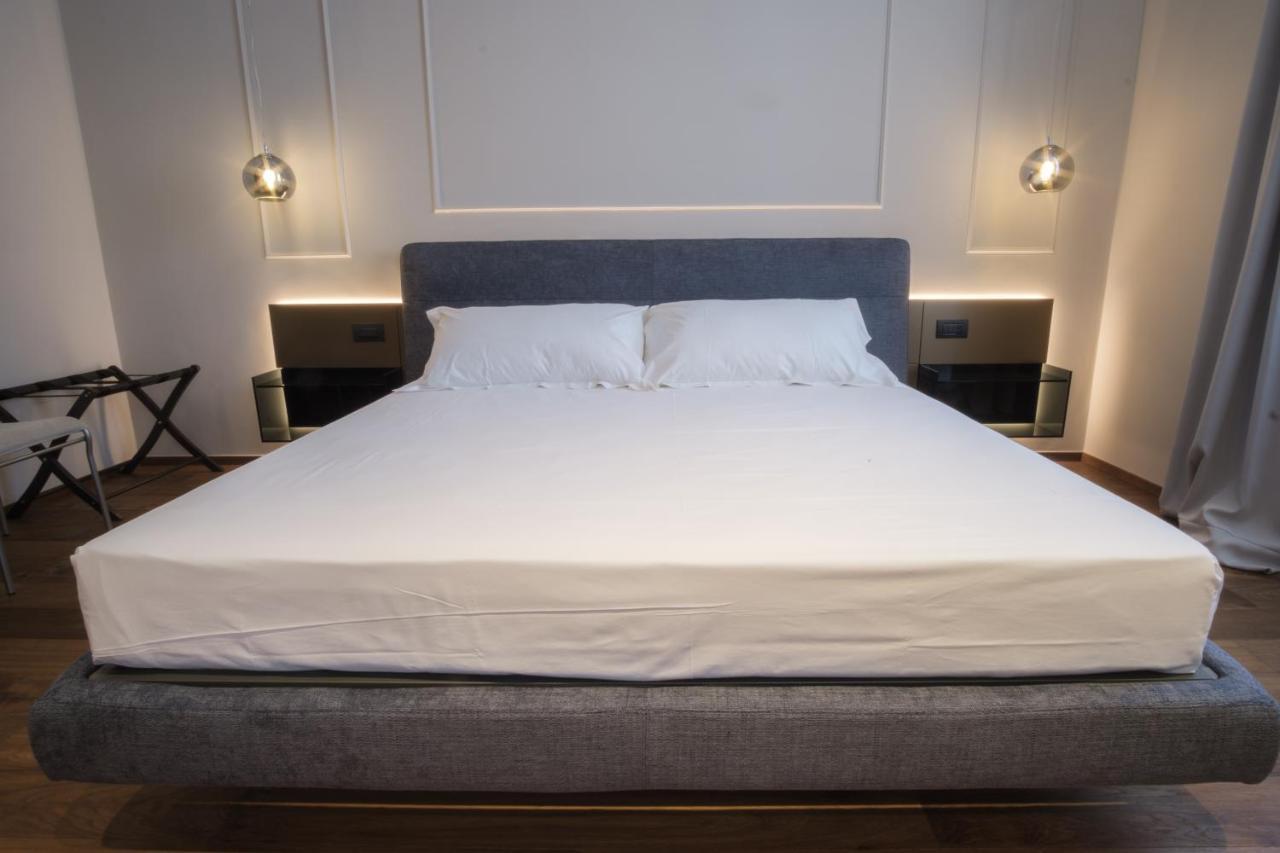Palazzo Danisi Rooms&Suites Bari Exteriör bild