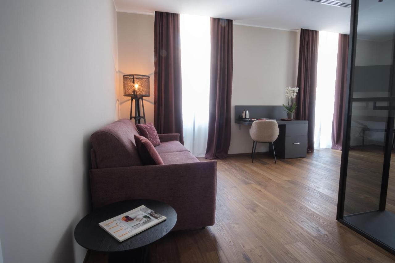 Palazzo Danisi Rooms&Suites Bari Exteriör bild