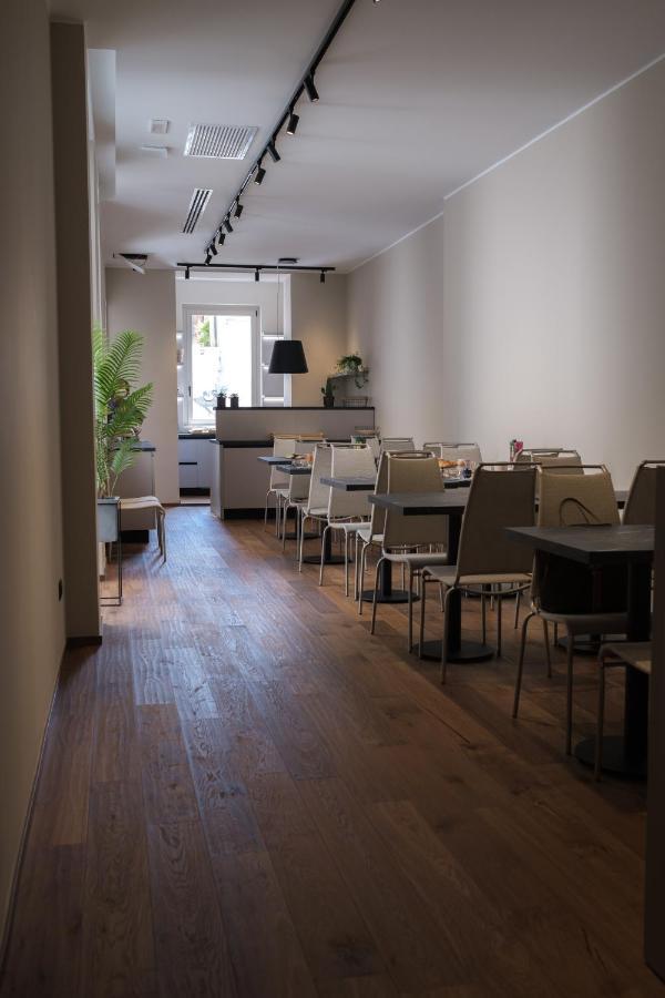 Palazzo Danisi Rooms&Suites Bari Exteriör bild