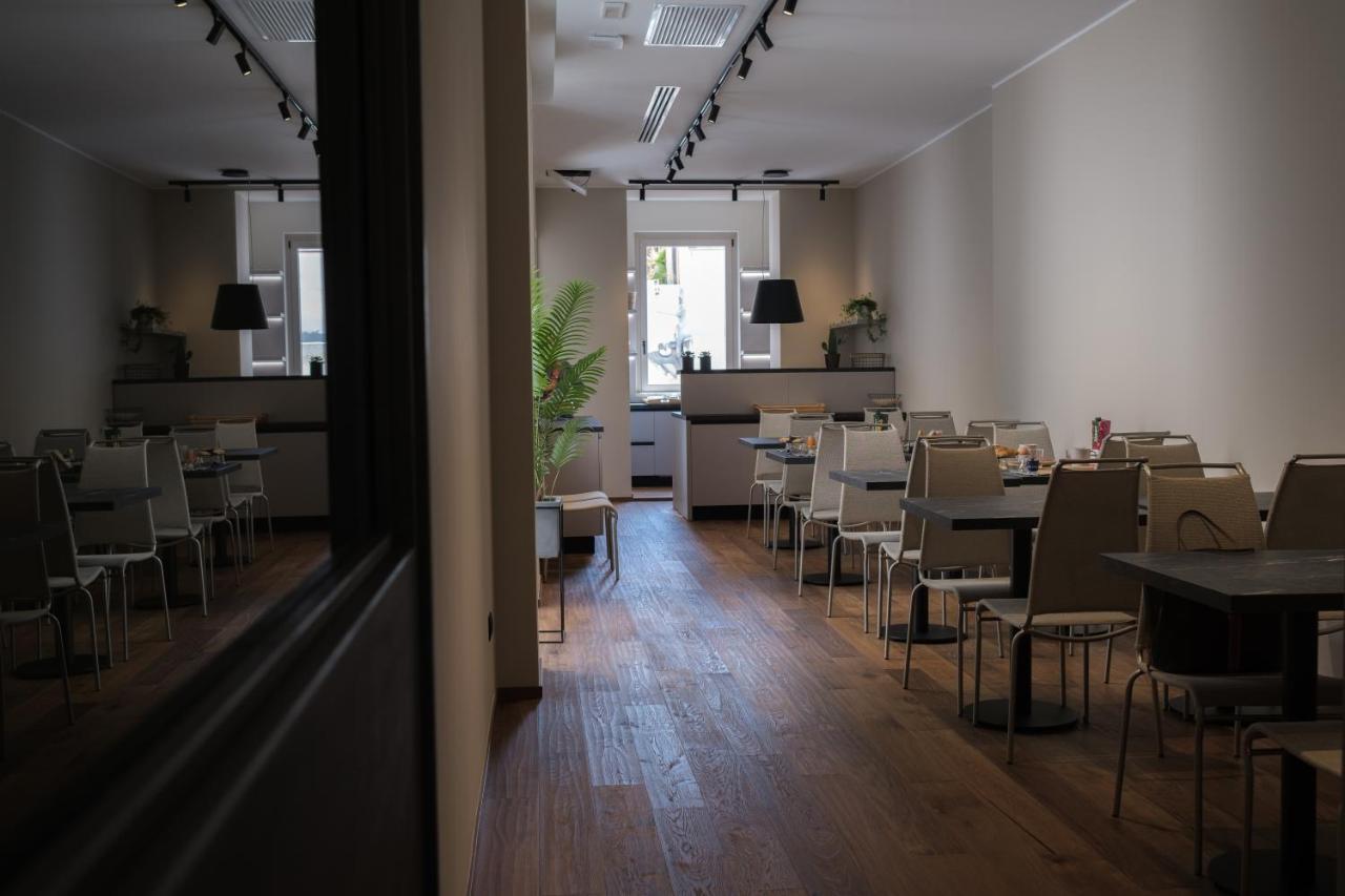 Palazzo Danisi Rooms&Suites Bari Exteriör bild